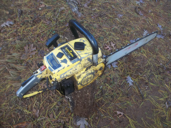 McCulloch ProMac PM 700 Chainsaw-RUNS