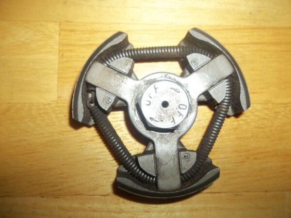 Husqvarna 65, L65, A65, 77, L77 162 A77 Coarse Thread Clutch Assembly *USED*