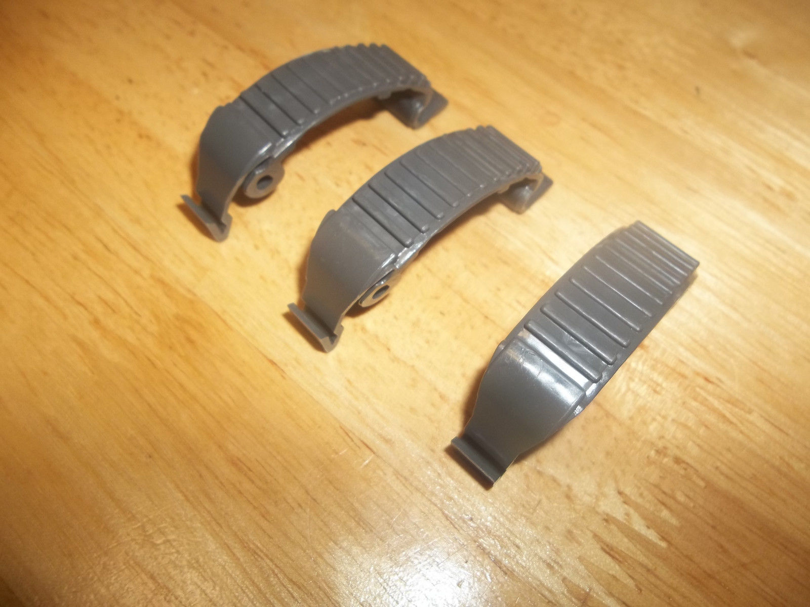 Genuine Husqvarna Cover Clips – Fits 346XP 550XP 562XP 572XP – 595303003